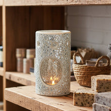 Load image into Gallery viewer, Giftwrapped Wax Warmer + 1 Wax Melt Bar
